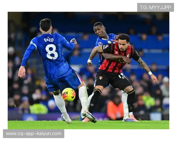 伯恩茅斯2-2切尔西，帕尔默被换下引争议